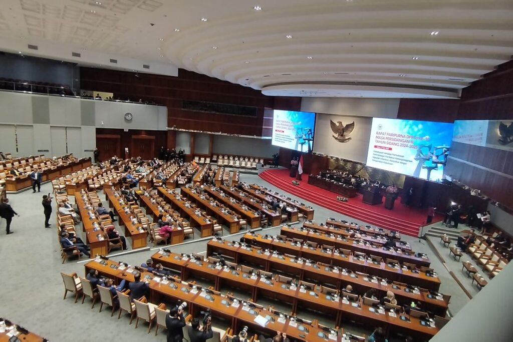 Apa Langkah yang Diambil DPR Setelah MK Pisahkan Pemilu Nasional dan Daerah?